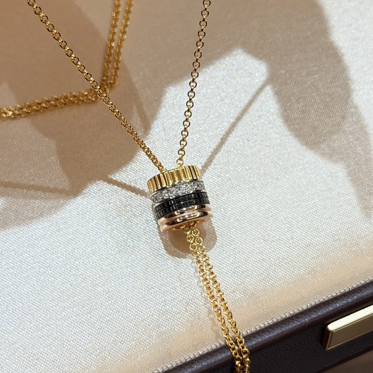 Two-Tone Tassel Pendant Necklace